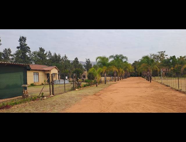 4HA SMALLHOLDING FOR SALE IN MODDERFONTEIN AH